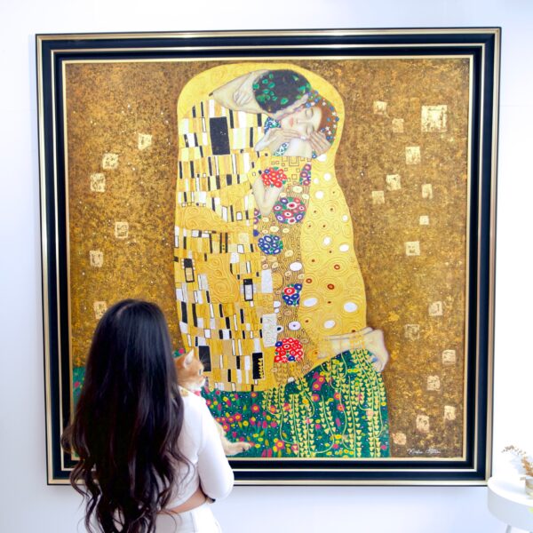 The Kiss – A Reimagined Gustav Klimt Masterpiece by Master Apollon | 200 x 200 cm - Image 2