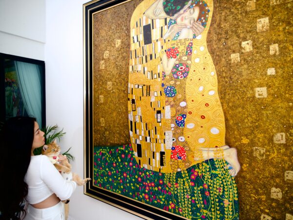 The Kiss – A Reimagined Gustav Klimt Masterpiece by Master Apollon | 200 x 200 cm - Image 6