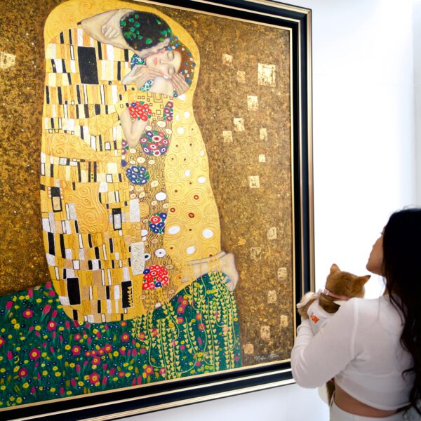 The Kiss – A Reimagined Gustav Klimt Masterpiece by Master Apollon | 200 x 200 cm - Image 4