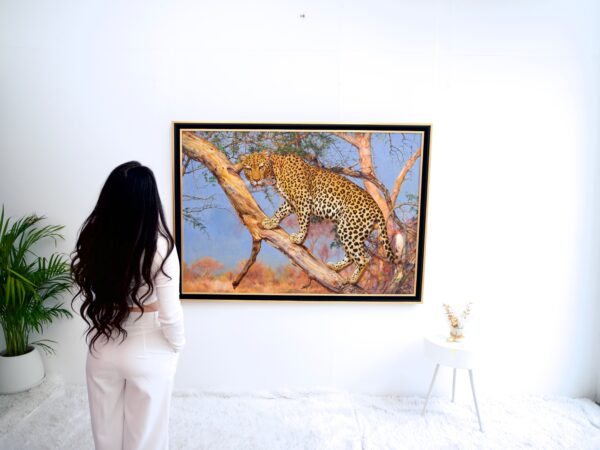 Leopard in a Tree – Somchai | 160 x 110 cm - Image 3