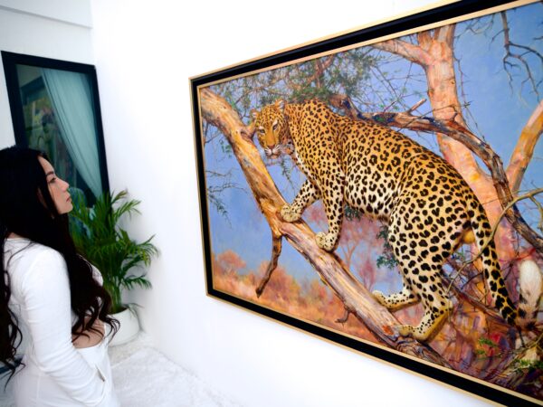 Leopard in a Tree – Somchai | 160 x 110 cm - Image 7